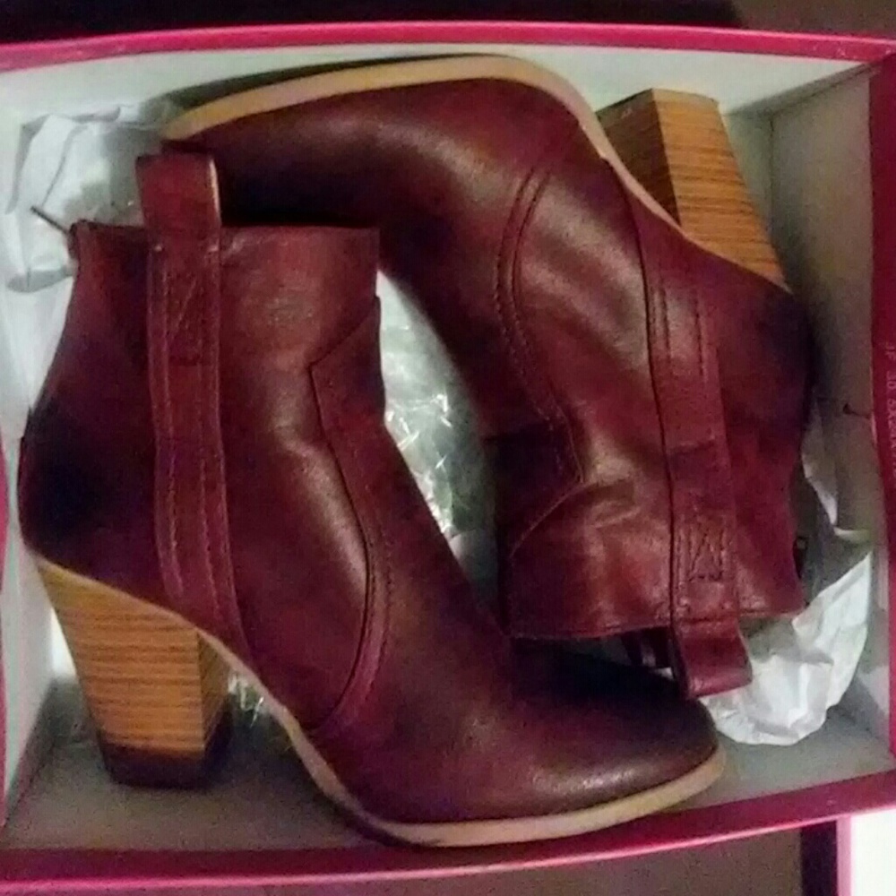 Fifi booties just fab